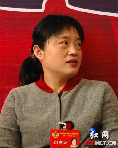 我是一个初中毕业生.请问我可以去读长沙五年