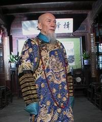 新民周刊专访:史家评说《走向共和》中的李鸿章 慈禧