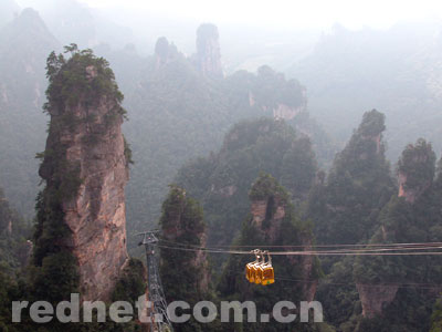 2003年中国湖南旅游节:不登黄狮寨,枉上张家界