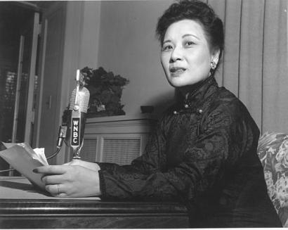 图文:宋美龄在寓所的照片