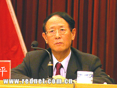 胡德平到会讲话)