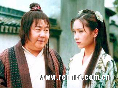 杨恭如饰演泼辣<em>李凤姐</em>