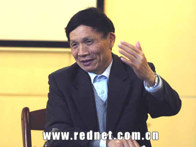 中南大学校长<em>黄伯云</em>院士简介