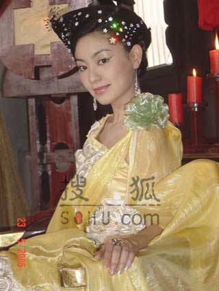 获悉贾静雯生女 高圆圆陈秀丽<em>短信</em>传祝福