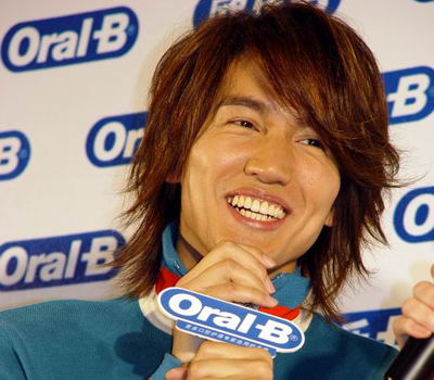 断背富豪开价 言承旭一晚高达五百万(图)