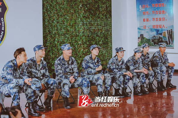 《真正男子汉2》杨幂再现神记忆 佟丽娅受罚落泪