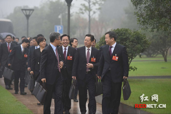 组图:湖南省第十一次党代会开幕 镜头记录开幕