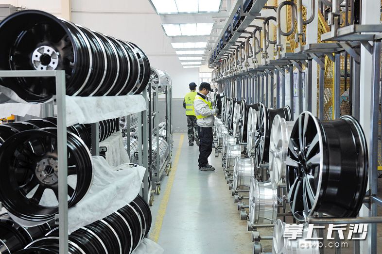 ▲中信戴卡南方智能制造产业园项目，计划总投资50亿元，建设年产1200万只轮毂、2万吨凯斯曼合金配件生产基地和南方总部及研发中心。长沙晚报记者 王志伟 摄