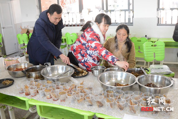 20多间教室变美食馆 长沙小学版舌尖上的中国