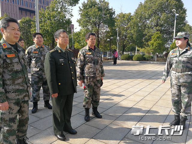 推动长沙人防事业创新发展长沙警备区政委曹友华调研市人防工作