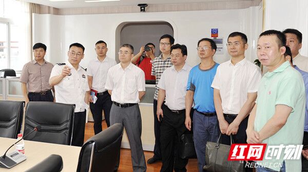 长沙市公安局聘任15名特邀形象监督员