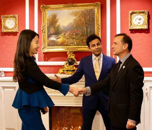 英国威尔士国务大臣率领英国代表团到访裕苑艺术