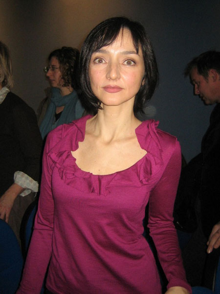 有《情迷六月花》