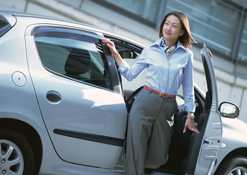 <em>女人开车</em>容颜改变的<em>原因</em>_汽车频道_红网
