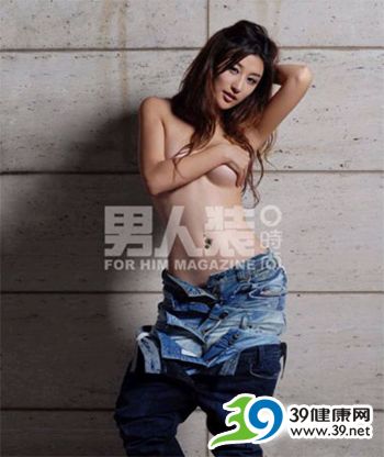 性感杂志封面 女星们的肉搏