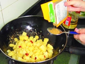 按這裡可在新視窗開啟 或 按 CTRL+Mouse捲動 可進行放大/縮細