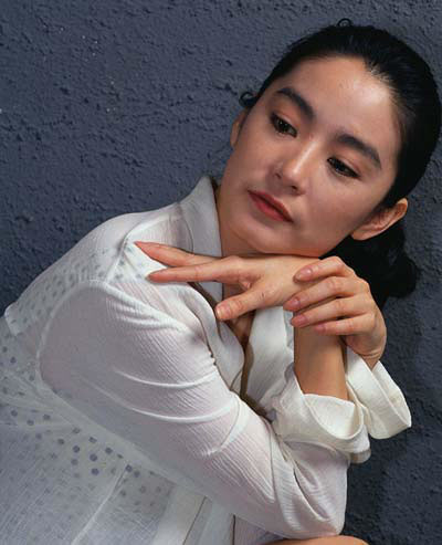 <em>林青霞</em>返台为父祝寿 与爱<em>女同</em>献歌