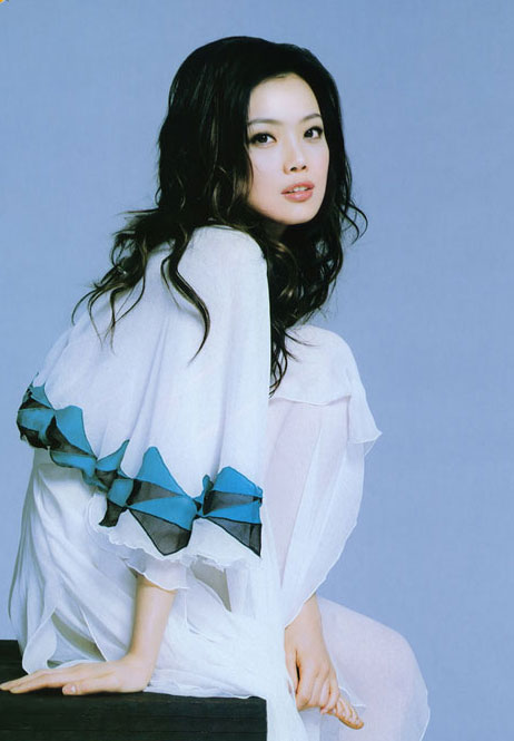 图:容祖儿否认搞同性恋