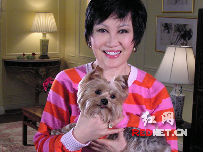 图:《羽西看世界》音像制品即将全国上市