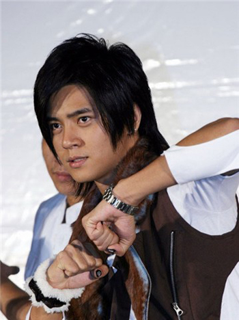 图:新专辑小猪首唱英文歌 自曝曾被蔡依林涮