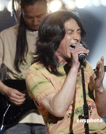 图:窦唯拒评丁武吸毒传闻