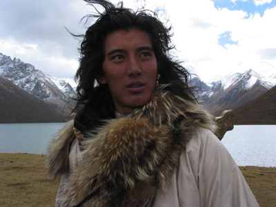《喜玛拉雅王子》藏语版上映 蒲巴甲家乡宣传
