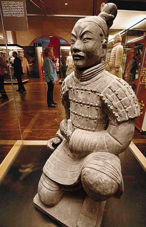 德国兵马俑展被疑全是赝品