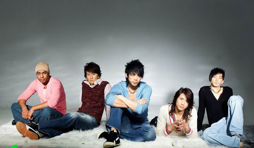 五月天,信乐团飙歌海外