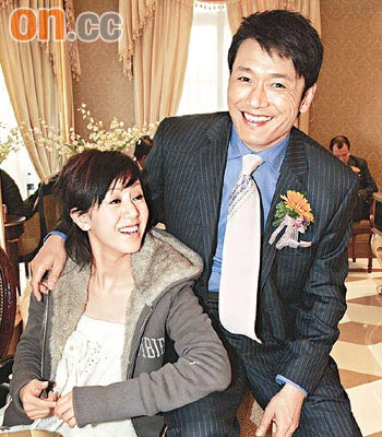 [八卦江湖]岁月风云那个演<em>邓萃雯女儿</em>的老女人