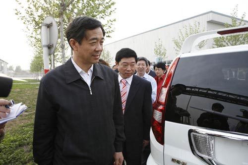 薄熙来视察长城汽车:一定要做好长城品牌