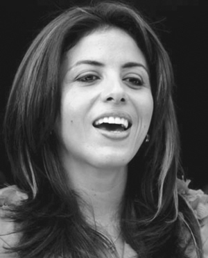 哥伦比亚美女市长三次躲过暗杀(图)