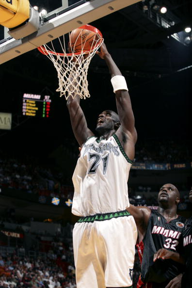 公牛有望廉价获得加内特 森林狼失去狼王几近