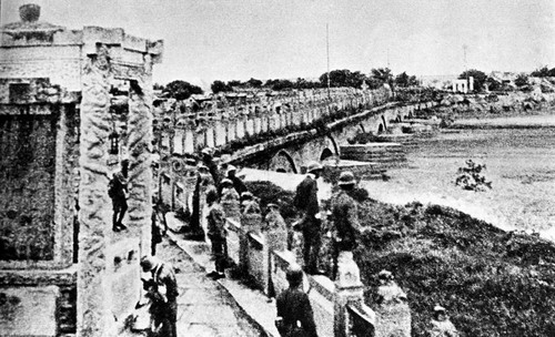 1937年的卢沟桥.资料图片