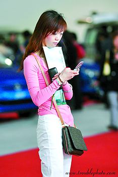 拿着手机去逛街 国内首个移动商街8月在湖南