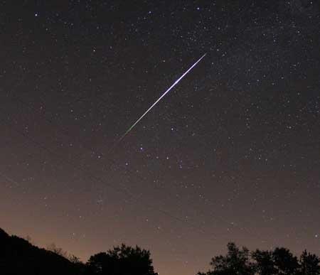 天象：英仙座流星雨今晚23时将达极盛(图)
