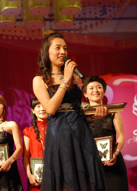 咖啡之翼尹峰老公图片集合O咖啡之翼尹峰老公- 