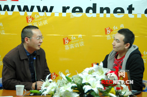 长沙环保局副局长周文11月26日做客红网民生访谈室