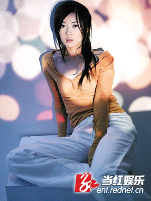 图:余男凭借《图雅的婚事》拿下第七个影后