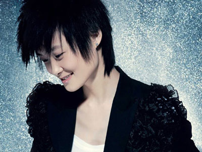 李宇春为保人气换黑发 08年渴望长胖看奥运