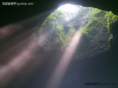 “世界第一大天坑”川洞庵将开门迎客