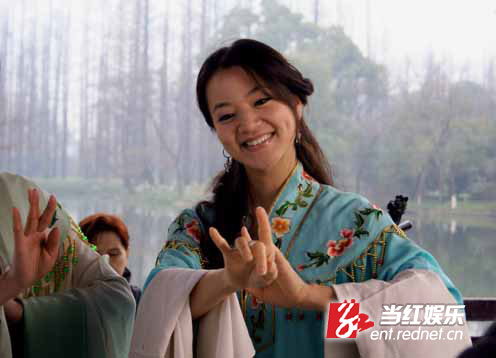 <em>阿雅</em>:可爱<em>女人</em>乐活杭州(组图)_娱乐频道_红网