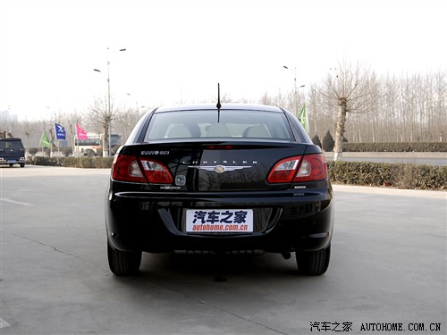汽车之家 北京克莱斯勒 铂锐 2.4L 豪华型