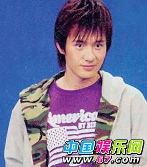 杨丞琳出新书自述恋情 默认与演员元骏豪相恋