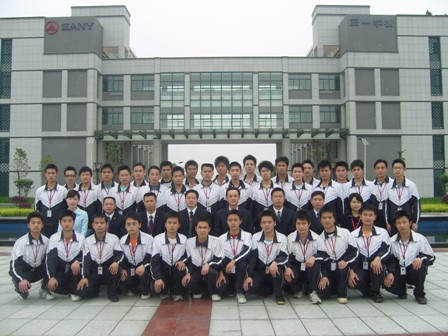 华西村人均收入_百万亿 人均(2)