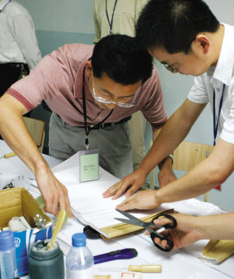 撩开高考阅卷神秘面纱[组图]