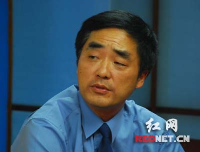 湖南省人民检察院党组成员、反渎职侵权局局