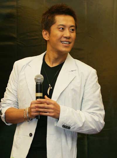 流行音乐纯真时代:金童玉女毛宁杨钰莹_改革