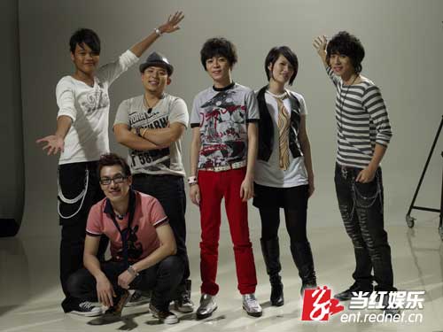 from:苏打绿电台化身dj搞笑主持力