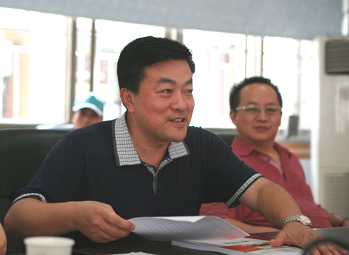 湖南省委宣传部新闻采访团采访吉首大学