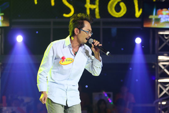 黄中原退赛"型show" 重回幕后搞创作(图)